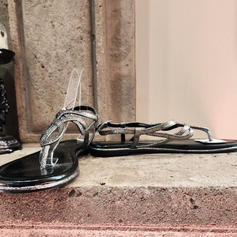 NWOB Kelly and Katie Peggie Slingback Metallic Sandals Size 9.5 - Picture 8 of 12